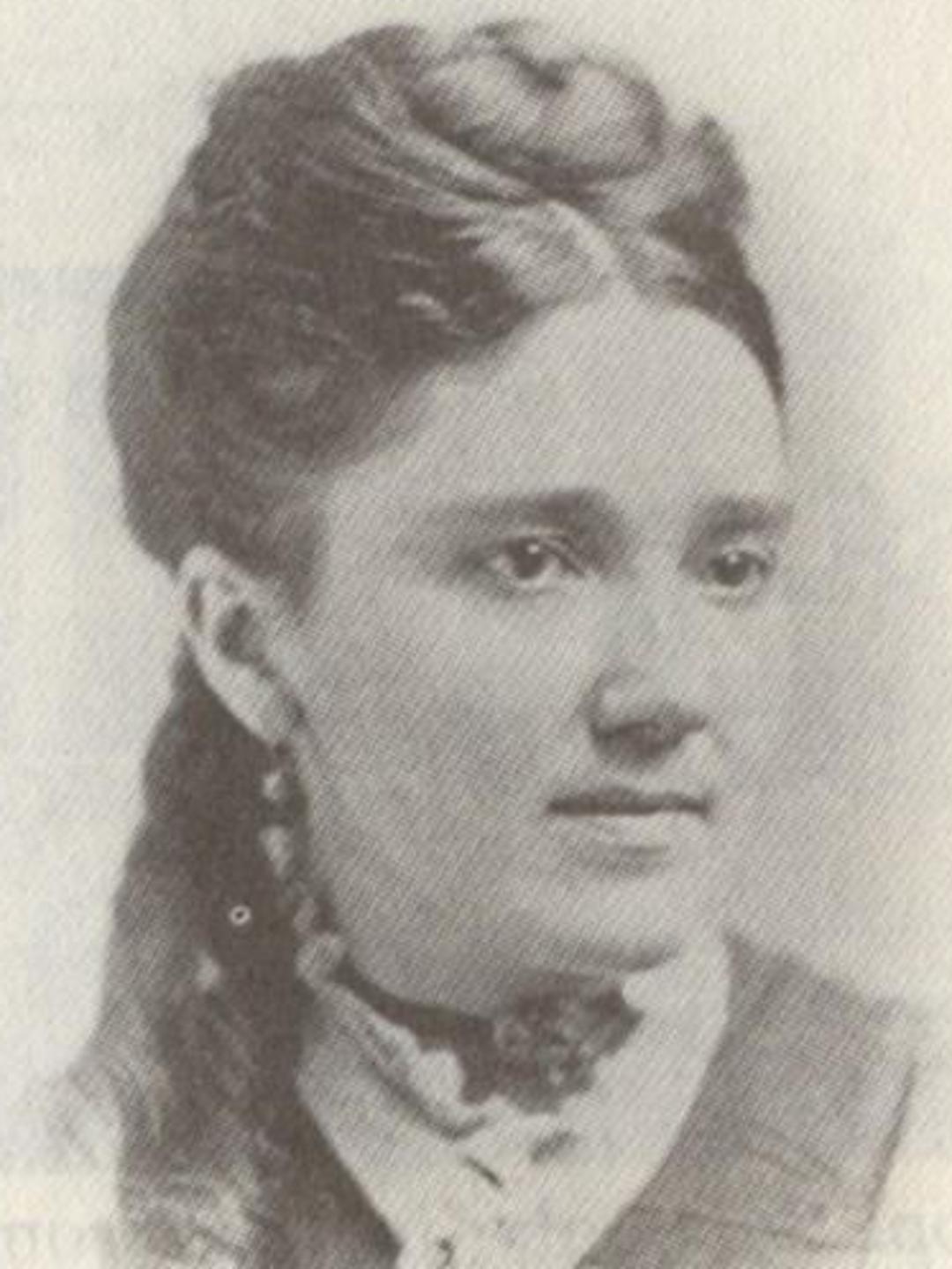 Elizabeth Mary Thomas (1843 - 1904) Profile